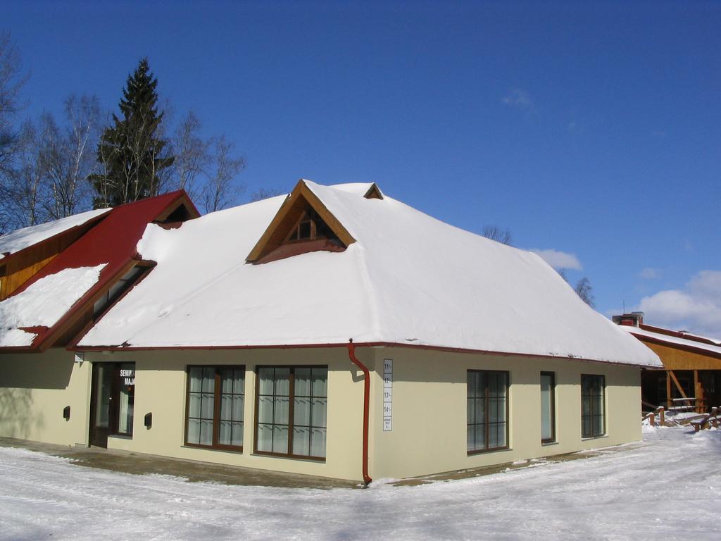 Waide Motel Elva Kültér fotó